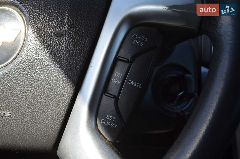 Внедорожник / Кроссовер Chevrolet Captiva 2008 в Киеве