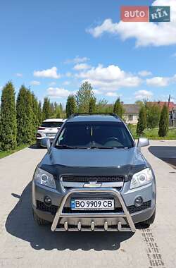 Позашляховик / Кросовер Chevrolet Captiva 2010 в 