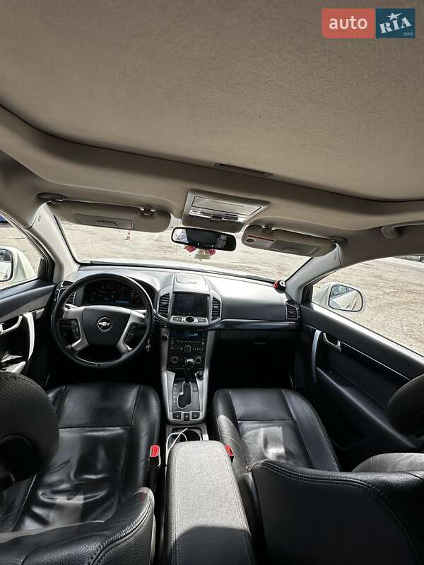 Позашляховик / Кросовер Chevrolet Captiva 2011 в Полтаві