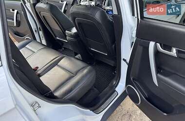 Внедорожник / Кроссовер Chevrolet Captiva 2012 в 