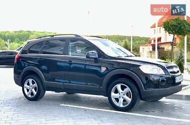 Позашляховик / Кросовер Chevrolet Captiva 2010 в 