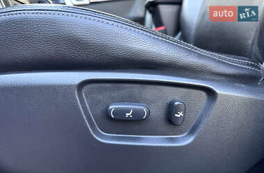 Позашляховик / Кросовер Chevrolet Captiva 2011 в 