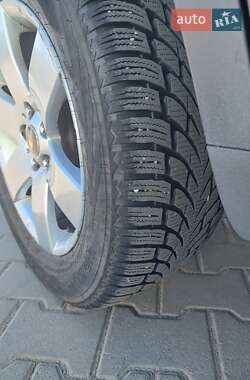 Внедорожник / Кроссовер Chevrolet Captiva 2009 в 