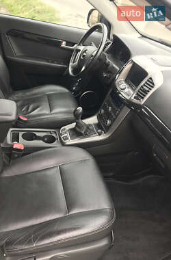 Внедорожник / Кроссовер Chevrolet Captiva 2012 в 