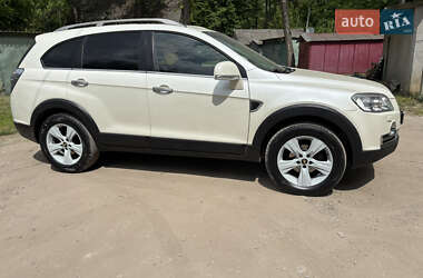 Позашляховик / Кросовер Chevrolet Captiva 2010 в 