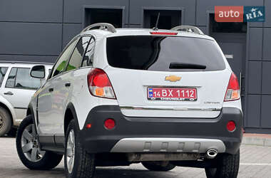 Внедорожник / Кроссовер Chevrolet Captiva 2011 в 