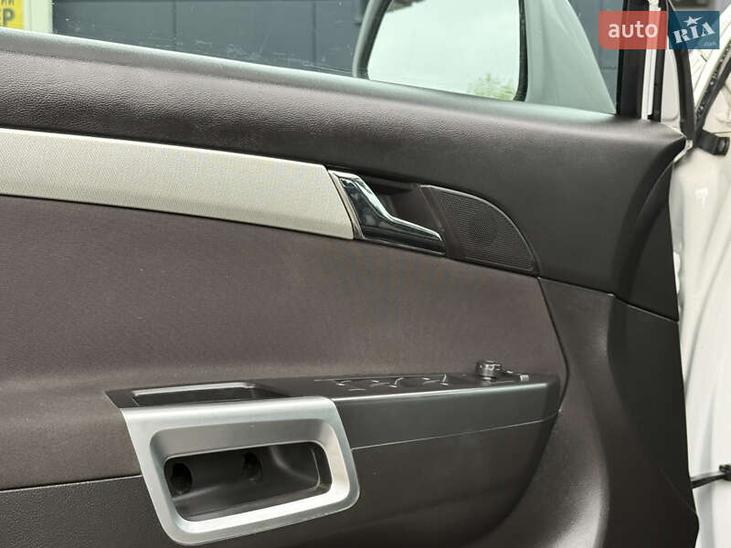 Позашляховик / Кросовер Chevrolet Captiva 2011 в Дрогобичі