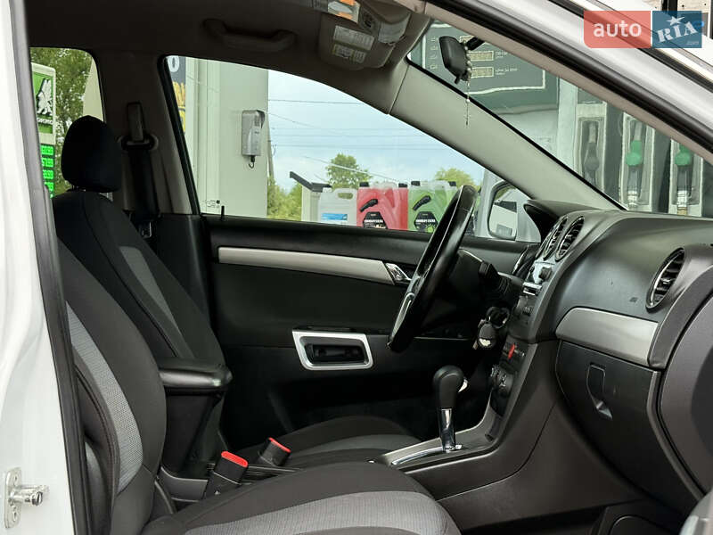 Позашляховик / Кросовер Chevrolet Captiva 2011 в Дрогобичі