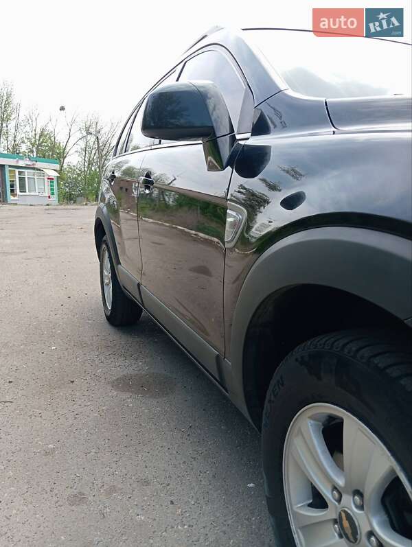 Позашляховик / Кросовер Chevrolet Captiva 2009 в Первомайську