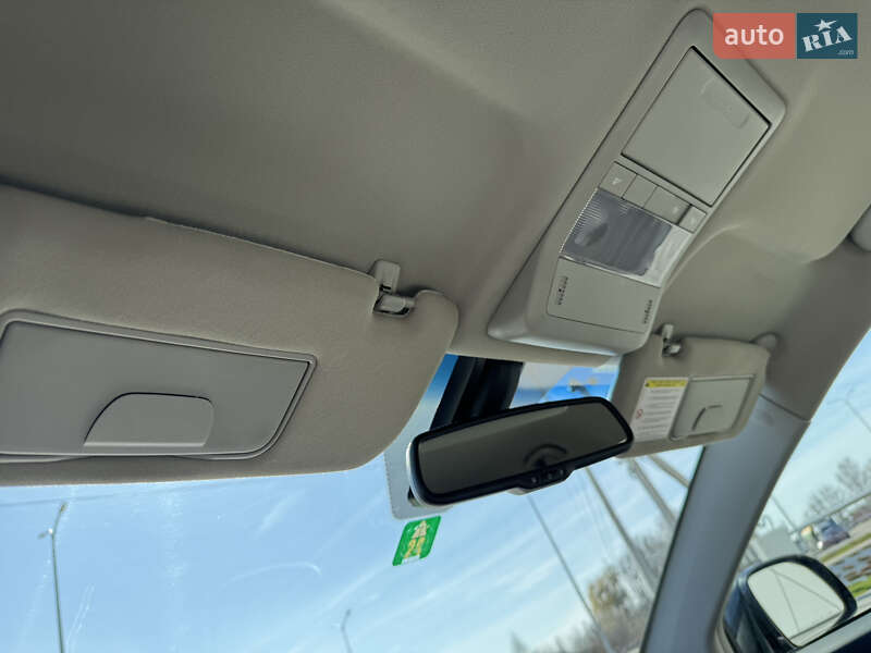 Позашляховик / Кросовер Chevrolet Captiva 2013 в Луцьку