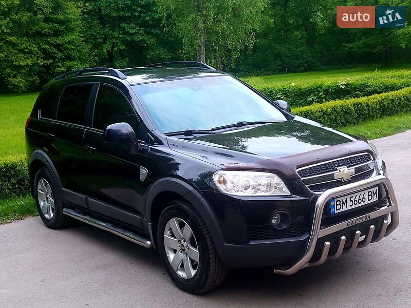Внедорожник / Кроссовер Chevrolet Captiva 2010 в Чернигове
