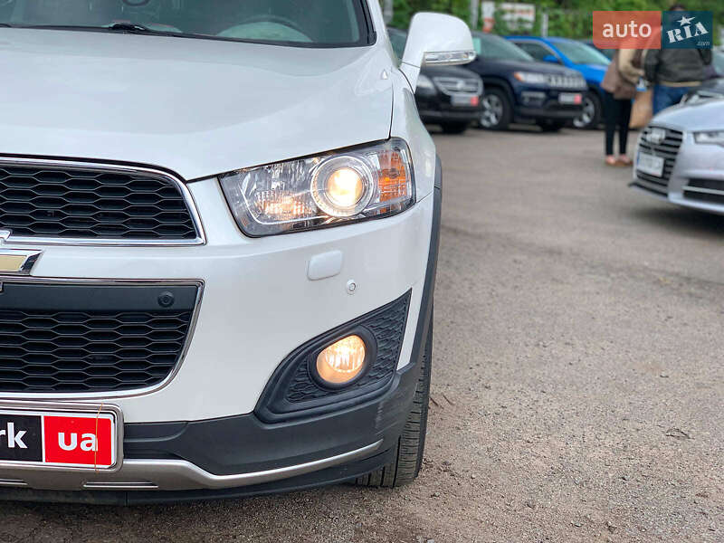 Внедорожник / Кроссовер Chevrolet Captiva 2014 в Виннице