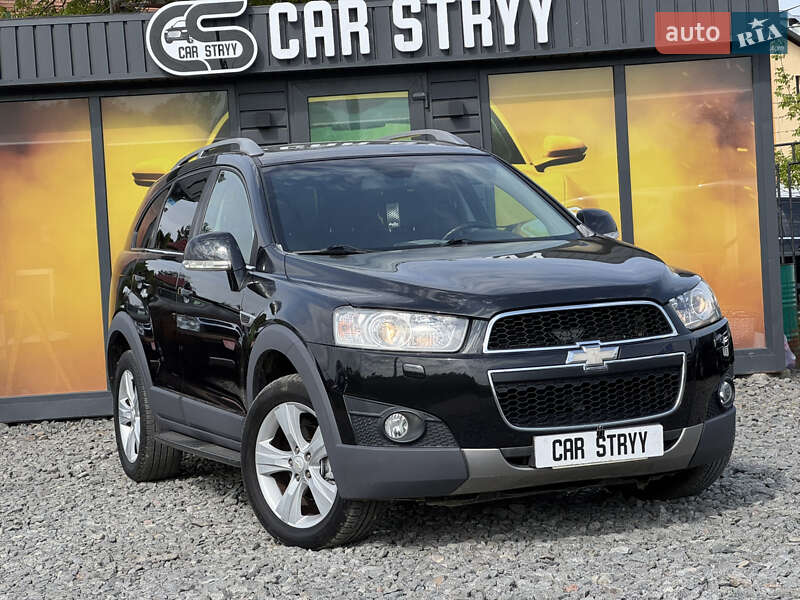 Внедорожник / Кроссовер Chevrolet Captiva 2011 в Стрые