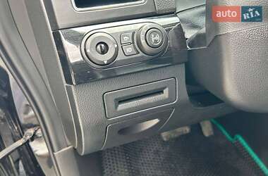 Позашляховик / Кросовер Chevrolet Captiva 2011 в 
