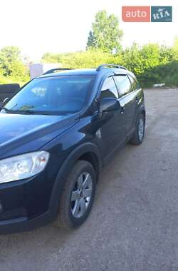 Позашляховик / Кросовер Chevrolet Captiva 2009 в 