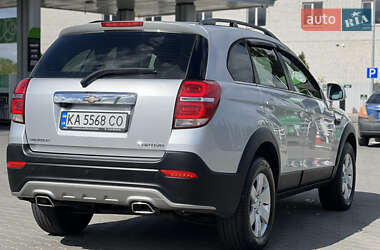 Позашляховик / Кросовер Chevrolet Captiva 2014 в 