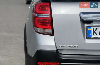 Позашляховик / Кросовер Chevrolet Captiva 2014 в 