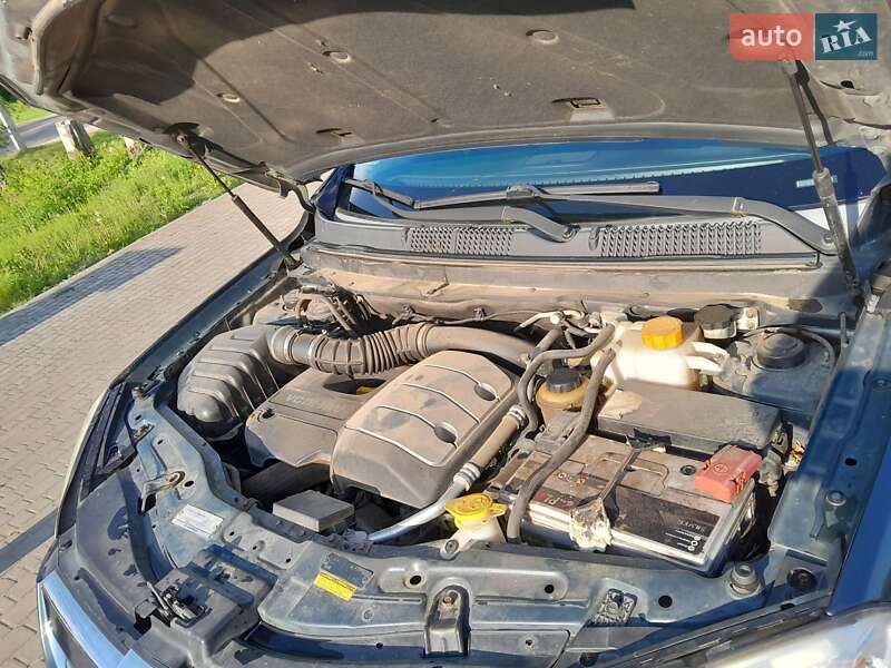 Позашляховик / Кросовер Chevrolet Captiva 2008 в Яворові