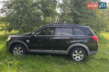 Позашляховик / Кросовер Chevrolet Captiva 2008 в 