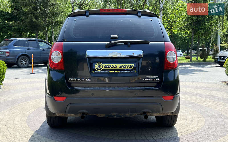 Позашляховик / Кросовер Chevrolet Captiva 2009 в Львові
