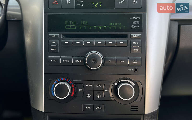 Позашляховик / Кросовер Chevrolet Captiva 2009 в Львові