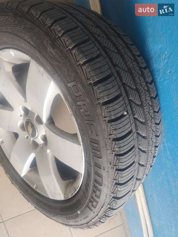 Позашляховик / Кросовер Chevrolet Captiva 2008 в Ужгороді