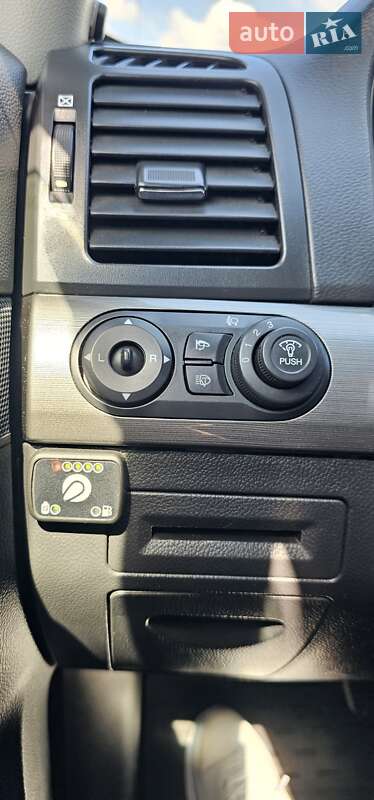 Внедорожник / Кроссовер Chevrolet Captiva 2007 в Одессе