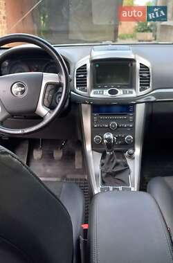 Внедорожник / Кроссовер Chevrolet Captiva 2013 в 