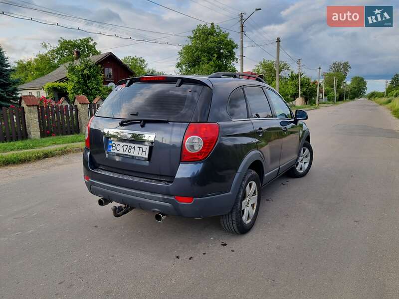 Внедорожник / Кроссовер Chevrolet Captiva 2007 в Дрогобыче фото 4 Внедорожник / Кроссовер Chevrolet Captiva 2007 в Дрогобыче