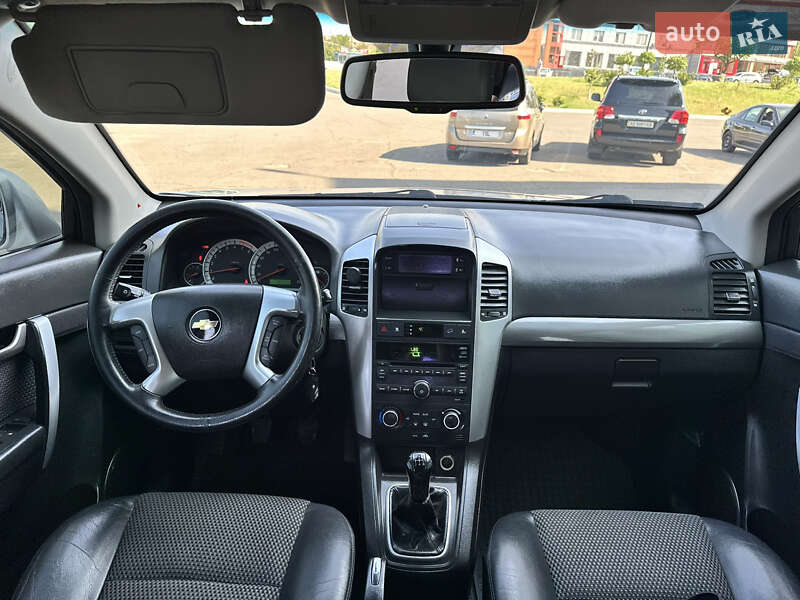 Позашляховик / Кросовер Chevrolet Captiva 2008 в Кривому Розі