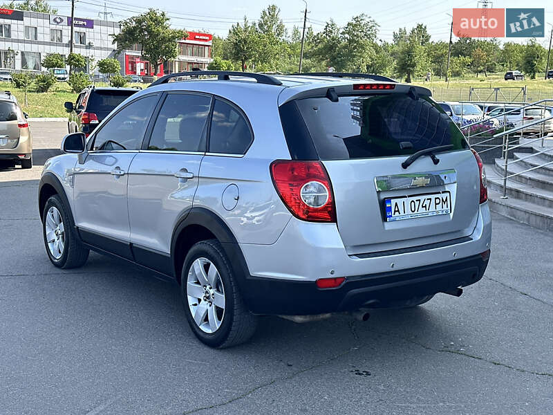 Позашляховик / Кросовер Chevrolet Captiva 2008 в Кривому Розі