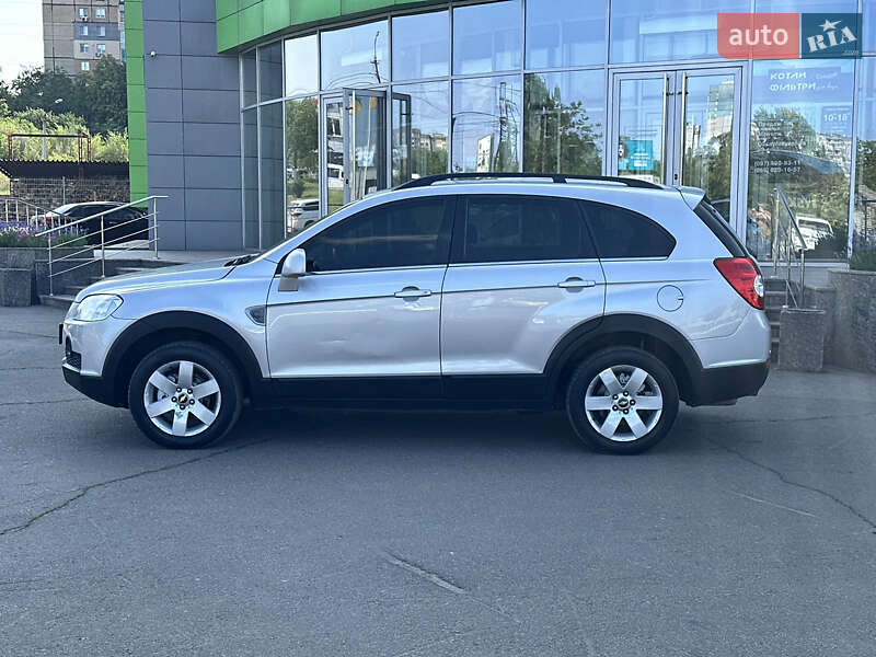 Позашляховик / Кросовер Chevrolet Captiva 2008 в Кривому Розі