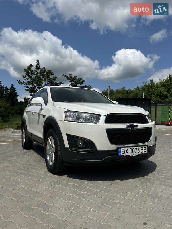 Внедорожник / Кроссовер Chevrolet Captiva 2013 в Хмельницком