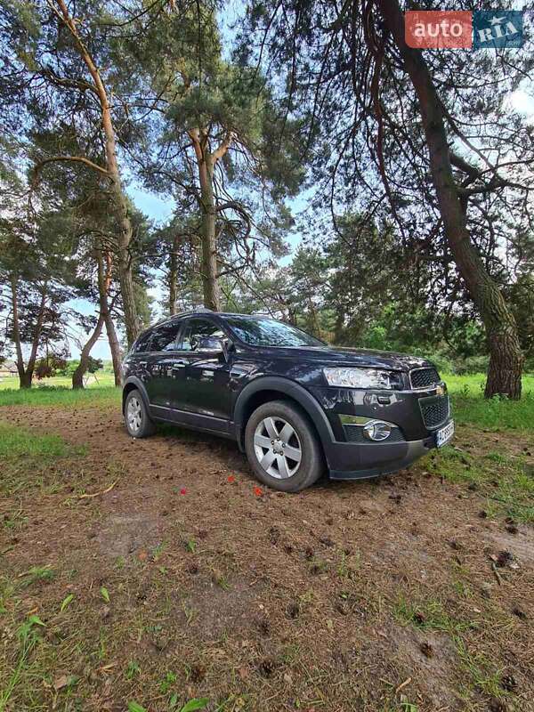 Внедорожник / Кроссовер Chevrolet Captiva 2012 в Цумани фото 9 Внедорожник / Кроссовер Chevrolet Captiva 2012 в Цумани