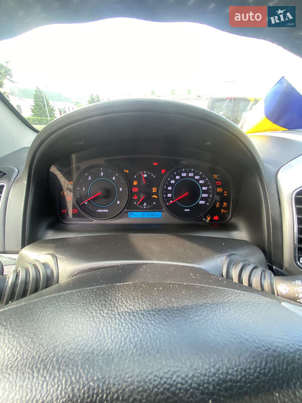 Позашляховик / Кросовер Chevrolet Captiva 2011 в Шепетівці фото 13 Позашляховик / Кросовер Chevrolet Captiva 2011 в Шепетівці