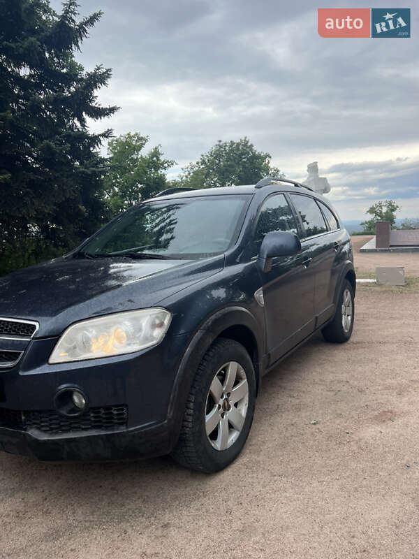 Внедорожник / Кроссовер Chevrolet Captiva 2008 в Славянске