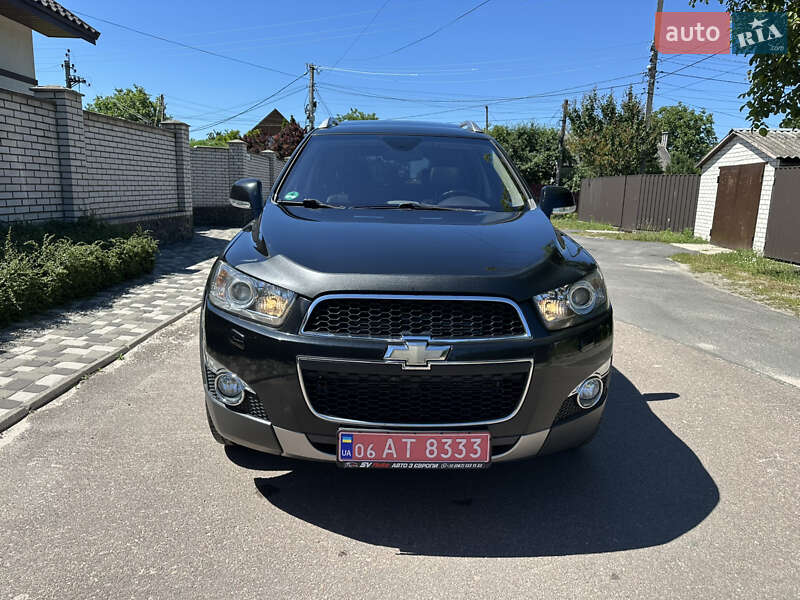 Позашляховик / Кросовер Chevrolet Captiva 2012 в Житомирі