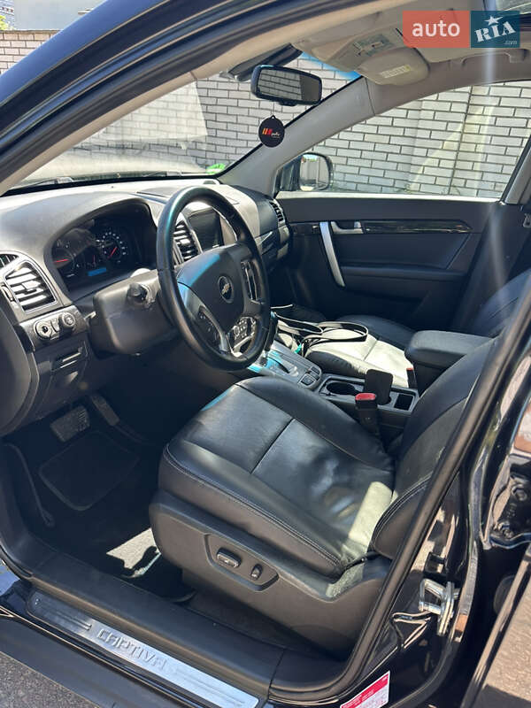 Позашляховик / Кросовер Chevrolet Captiva 2012 в Житомирі
