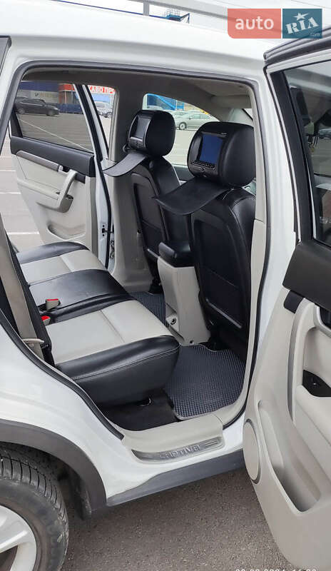 Внедорожник / Кроссовер Chevrolet Captiva 2012 в Ровно фото 8 Внедорожник / Кроссовер Chevrolet Captiva 2012 в Ровно