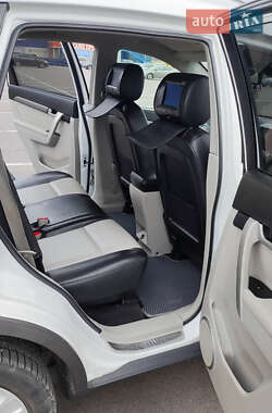 Внедорожник / Кроссовер Chevrolet Captiva 2012 в 