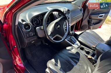 Позашляховик / Кросовер Chevrolet Captiva 2013 в 