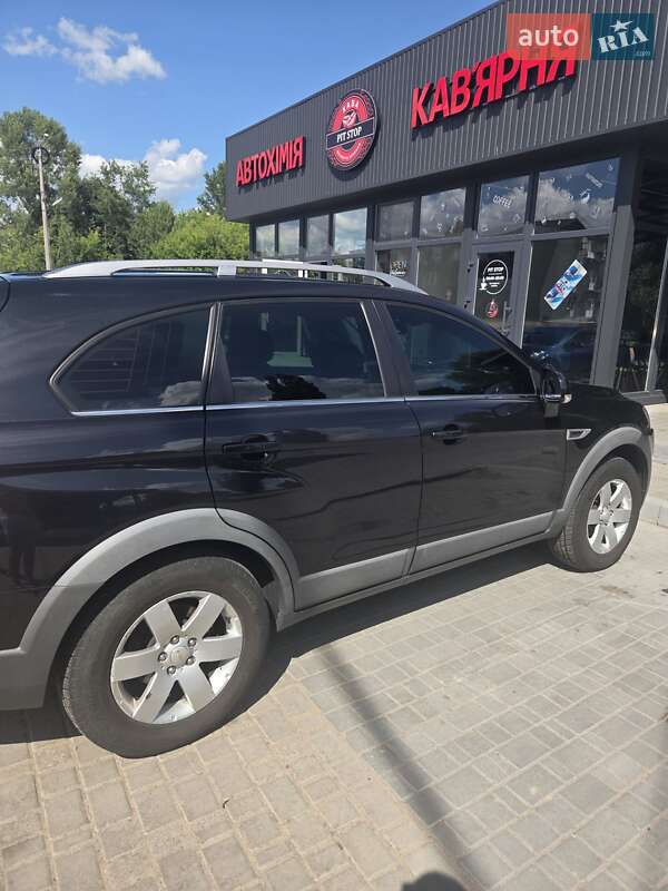 Внедорожник / Кроссовер Chevrolet Captiva 2011 в Киеве