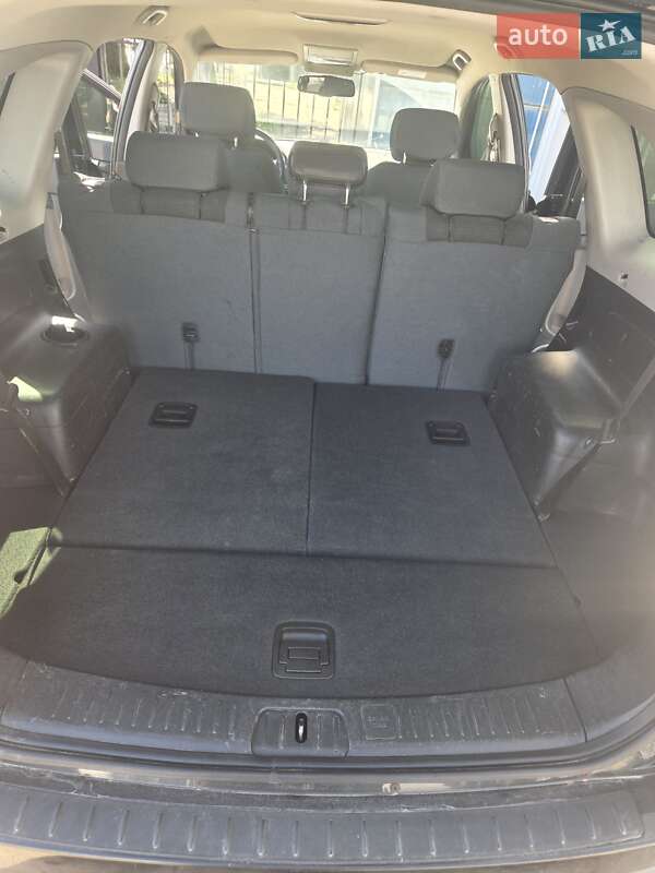 Внедорожник / Кроссовер Chevrolet Captiva 2011 в Киеве