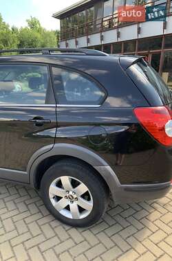 Внедорожник / Кроссовер Chevrolet Captiva 2008 в 