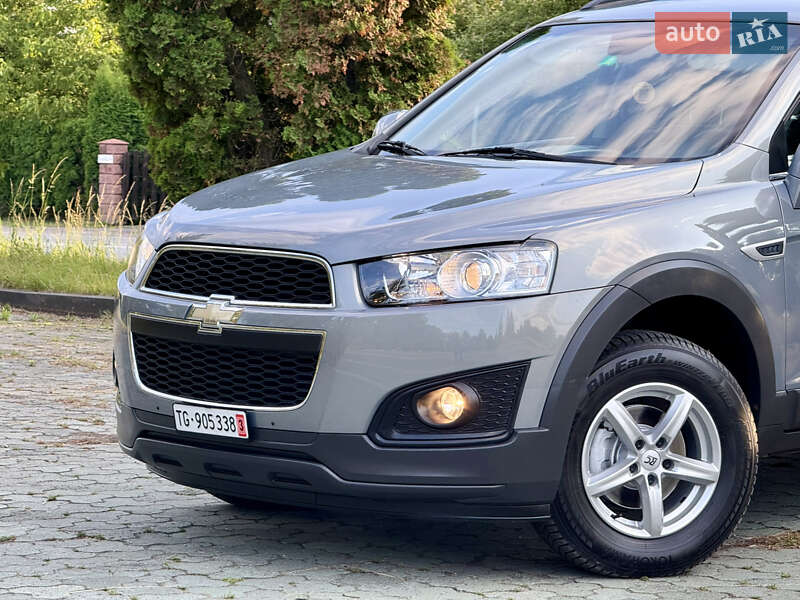 Внедорожник / Кроссовер Chevrolet Captiva 2014 в Дубно