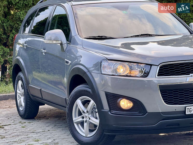 Внедорожник / Кроссовер Chevrolet Captiva 2014 в Дубно