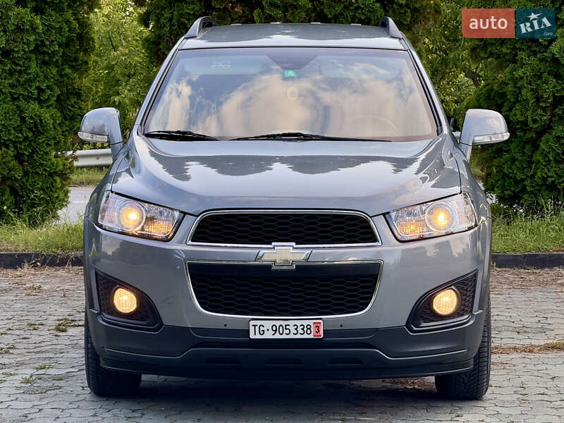 Внедорожник / Кроссовер Chevrolet Captiva 2014 в Дубно