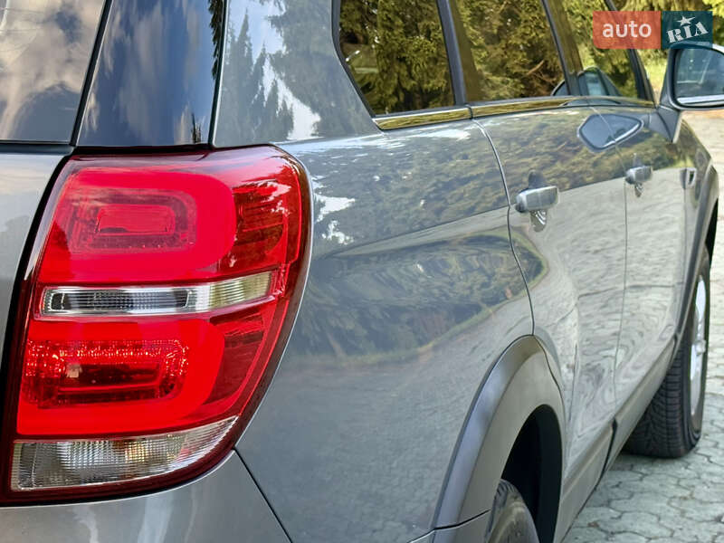 Внедорожник / Кроссовер Chevrolet Captiva 2014 в Дубно
