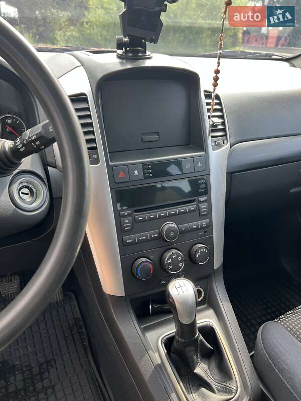 Позашляховик / Кросовер Chevrolet Captiva 2008 в Дрогобичі фото 7 Позашляховик / Кросовер Chevrolet Captiva 2008 в Дрогобичі