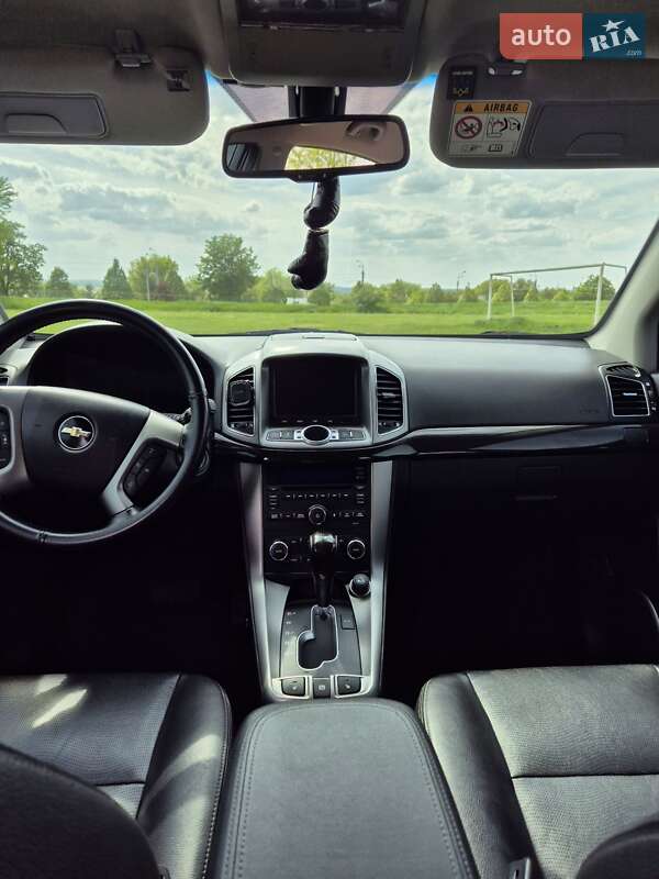 Внедорожник / Кроссовер Chevrolet Captiva 2013 в Харькове